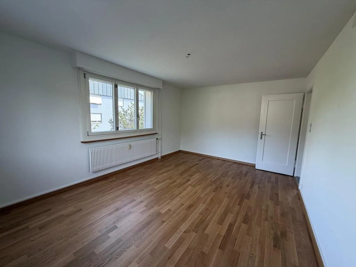 Charmante Wohnung in Hünibach - Foto 5 von 11