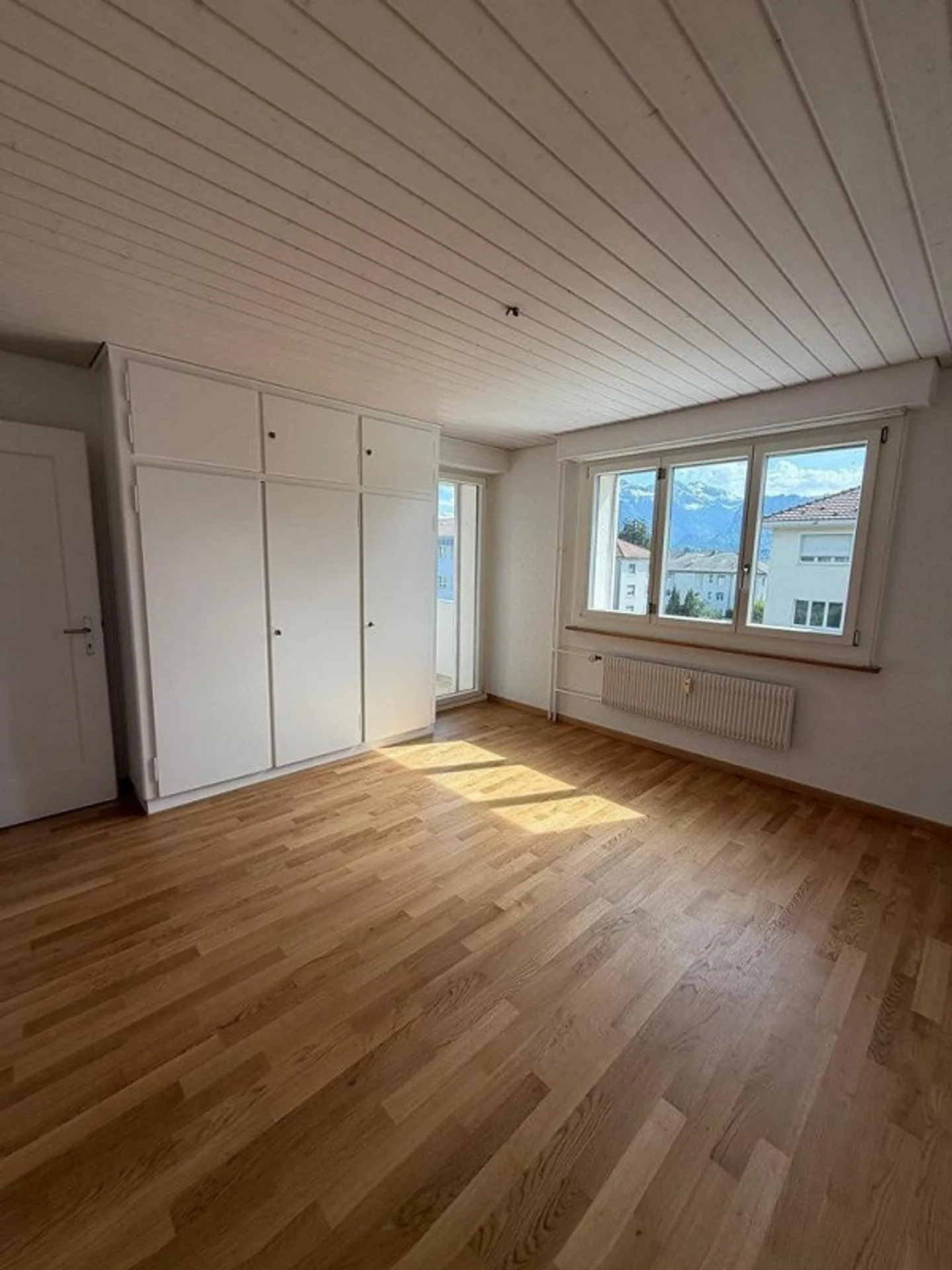 Charmante Wohnung in Hünibach - Foto 4 von 11