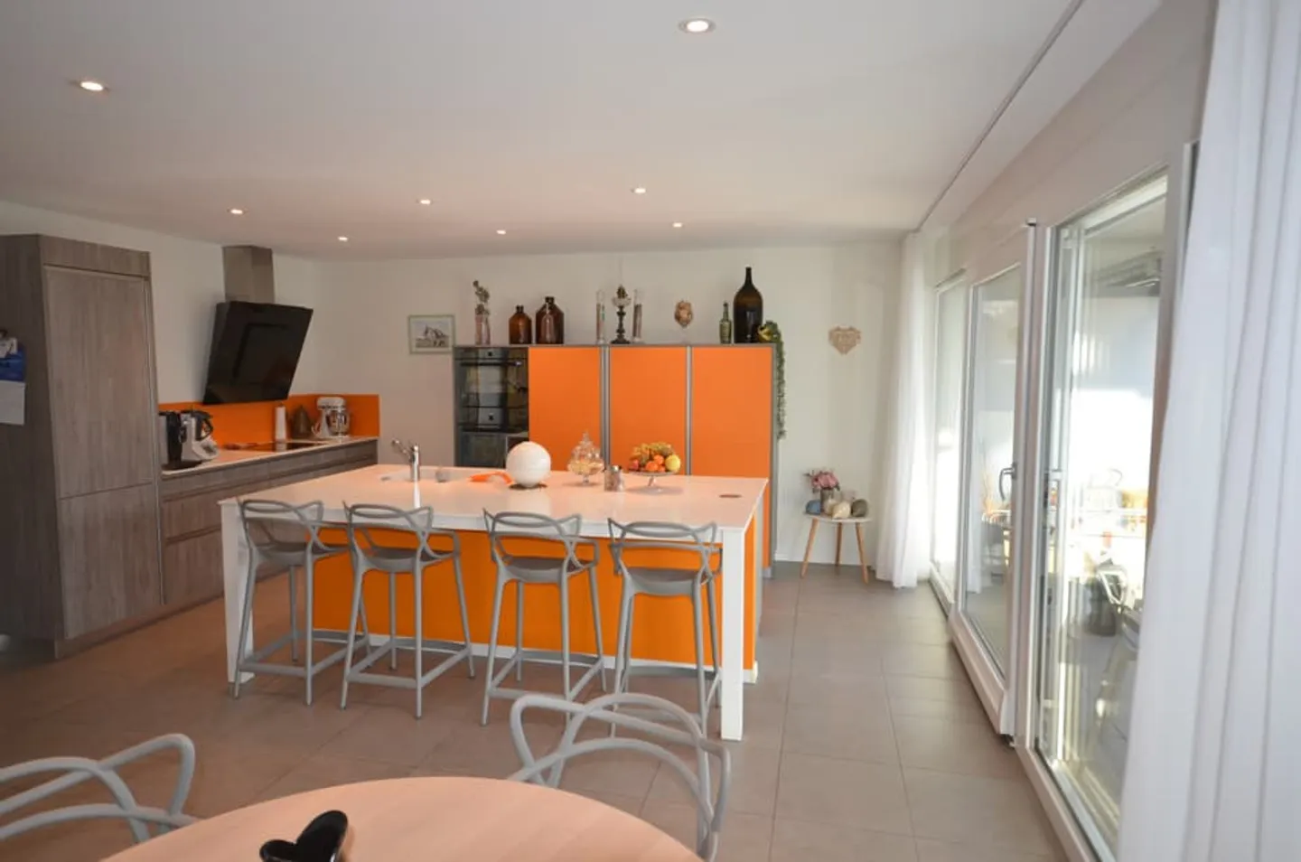 Appartement Élégant avec Balcon - Photo 2 sur 9