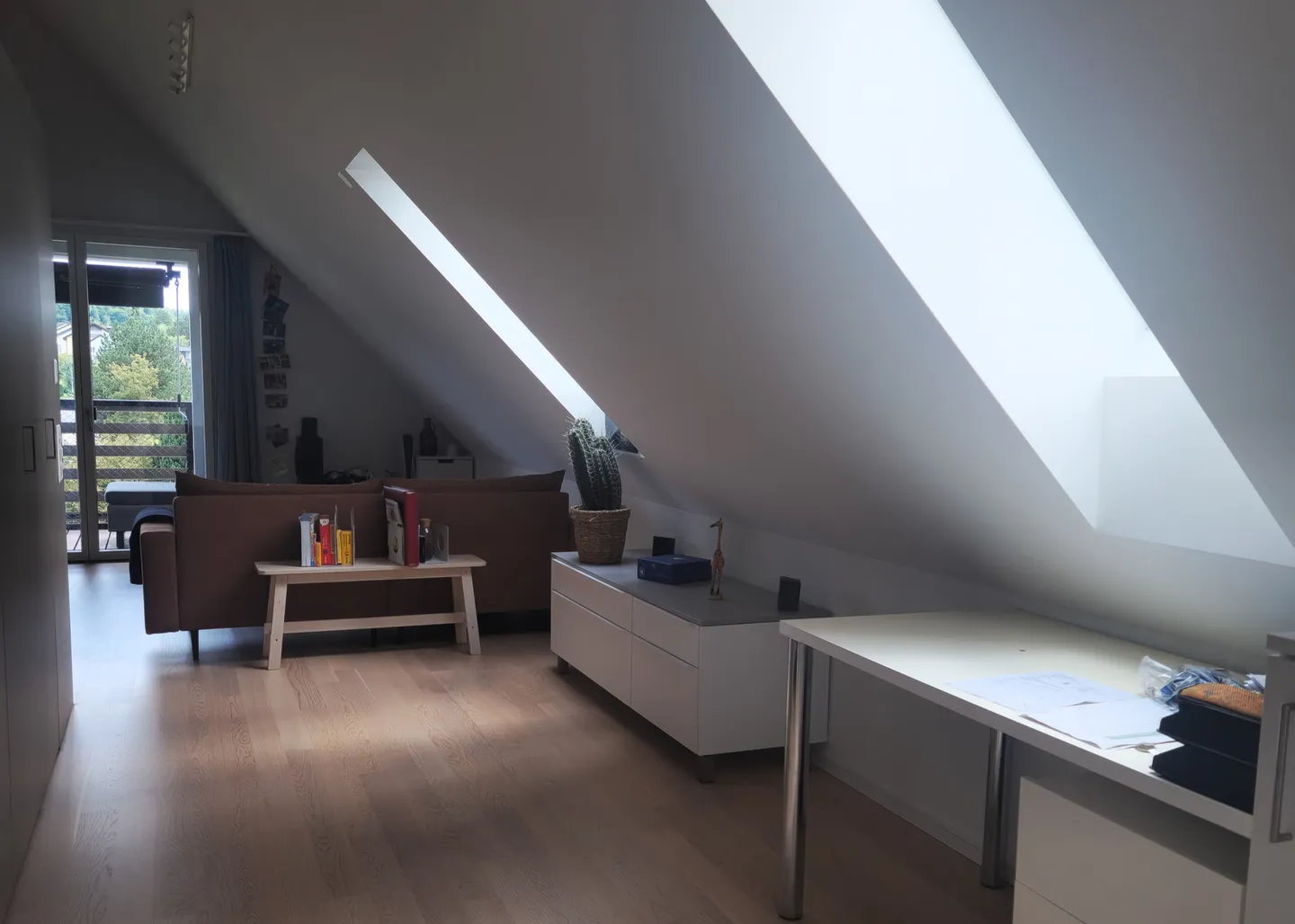 Modernes Apartment mit Balkon - Foto 1 von 10