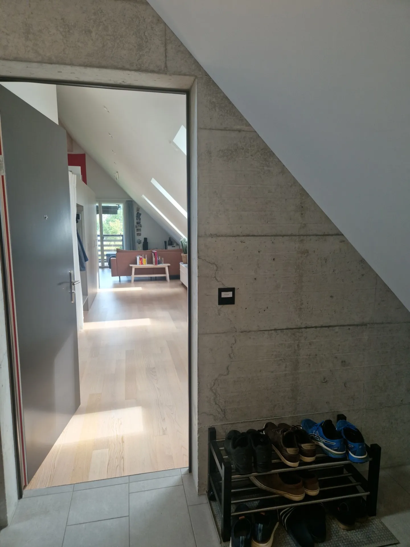 Modernes Apartment mit Balkon - Foto 7 von 10