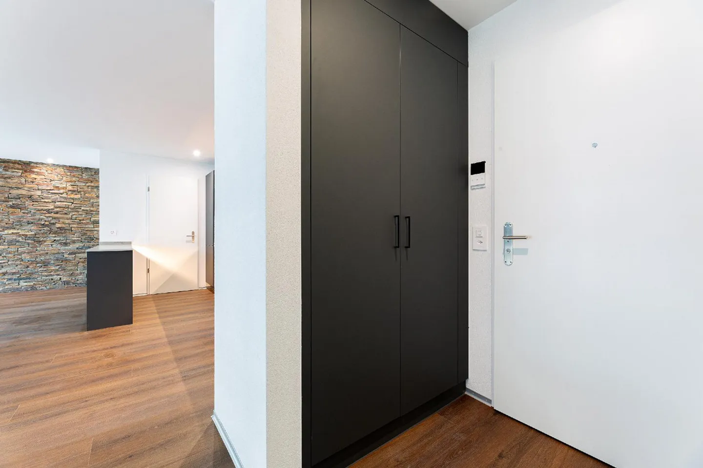2.5 Room Apartment in Arbon - Photo 1 of 13