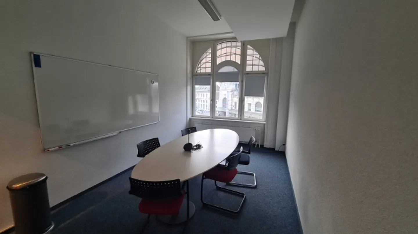 Commercial à louer, Centralbahnplatz 9 (Bâle, Suisse) - Photo 6 sur 9