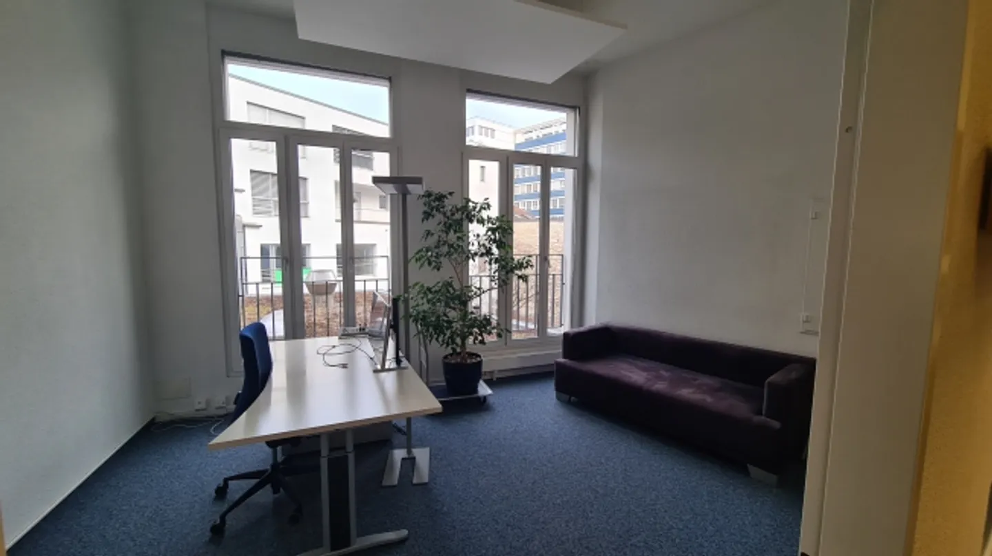 Commercial à louer, Centralbahnplatz 9 (Bâle, Suisse) - Photo 7 sur 9