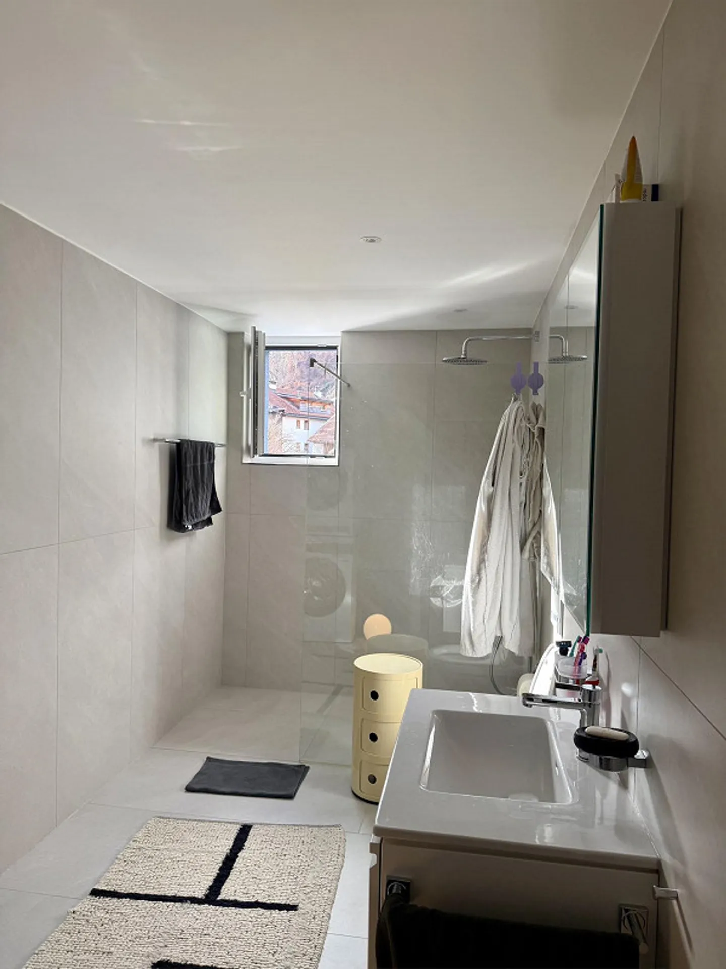 Appartement moderne 3.5 pièces à Cazis - Nouvelle construction - Photo 4 sur 11