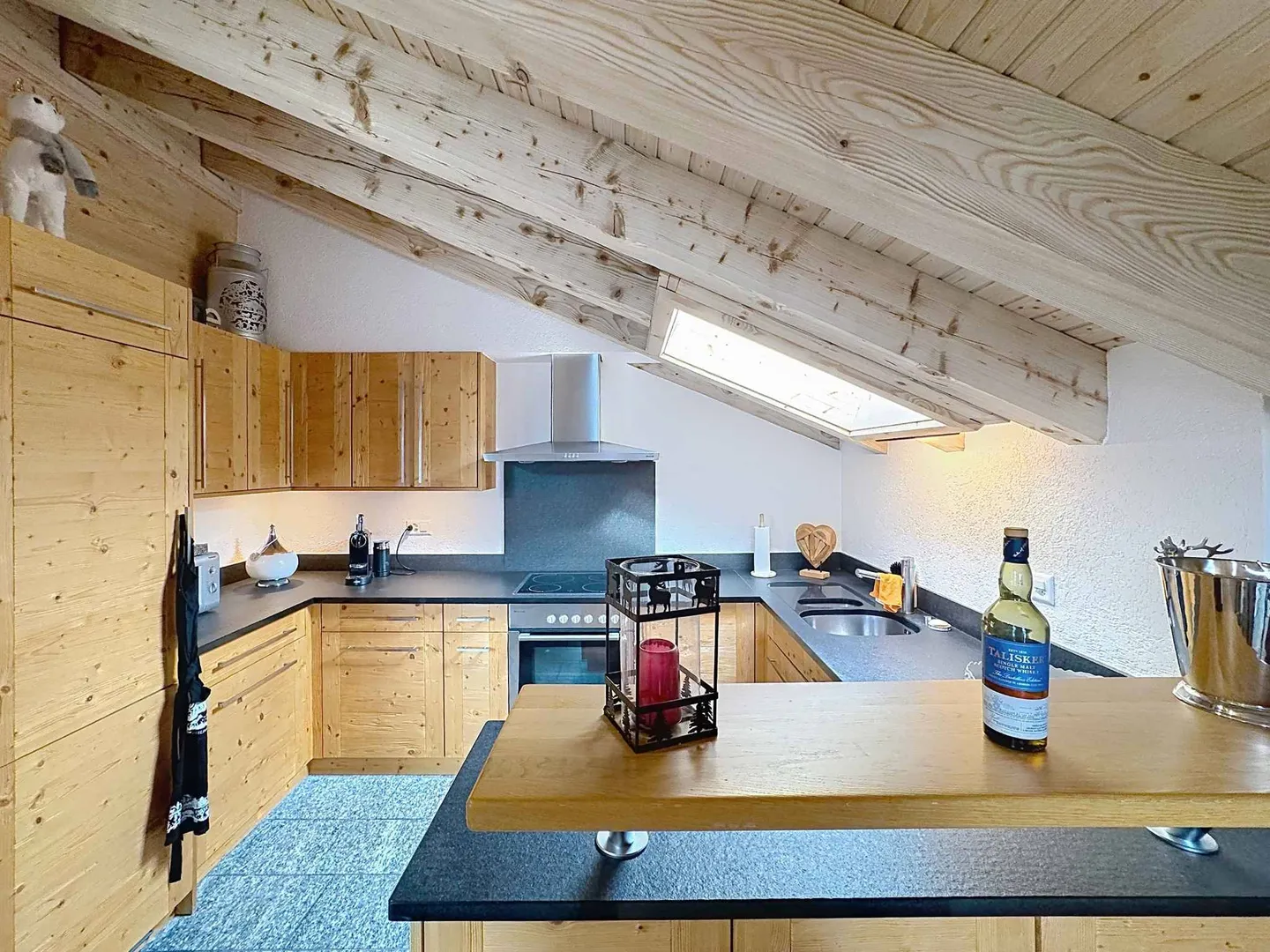 Bellissimo duplex/attico di 4,5 stanze con una bellissima vista sulle Alpi - Foto 5 di 13