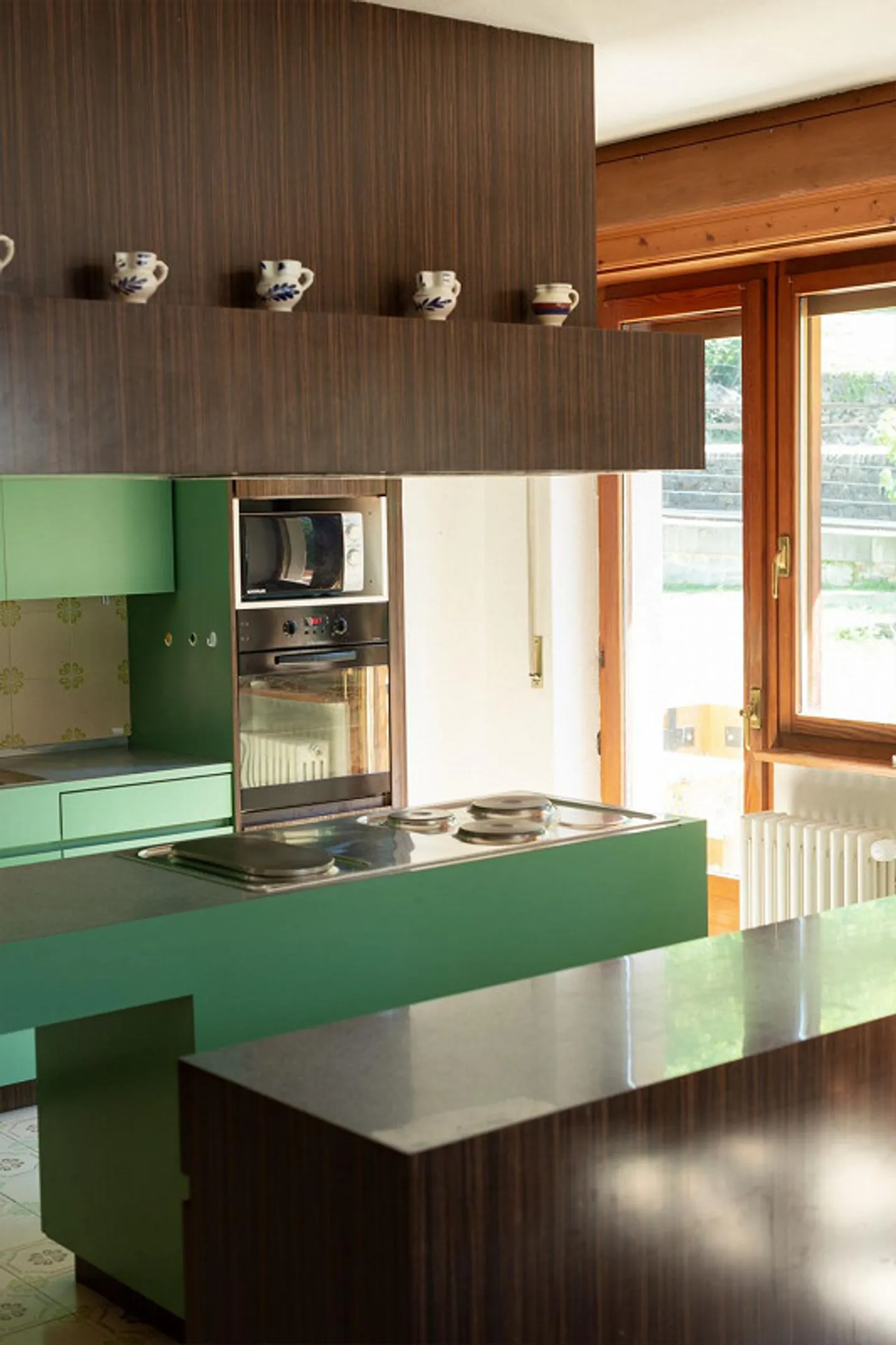 Villa individuelle avec espace commercial spacieux à Brusio - Photo 4 sur 12