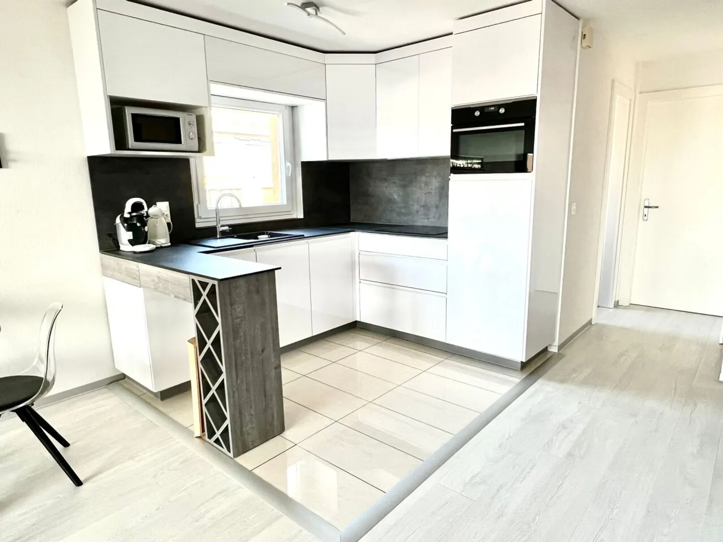 Charmantes Apartment mit Seeblick - Foto 4 von 9