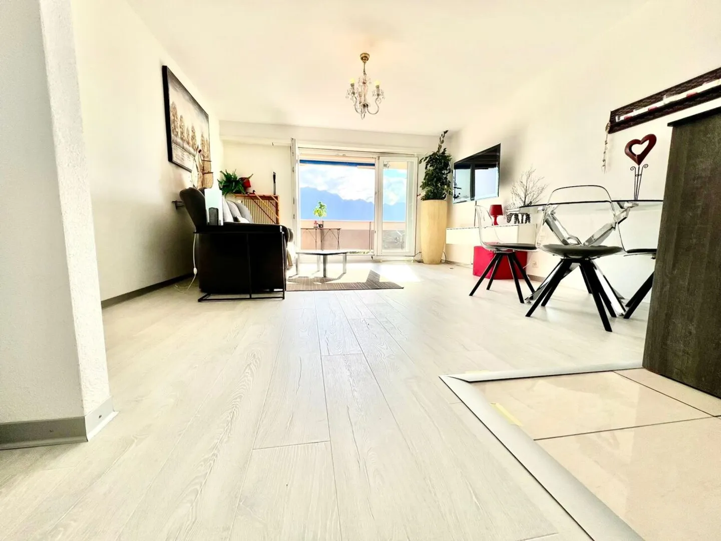 Charmantes Apartment mit Seeblick - Foto 5 von 9