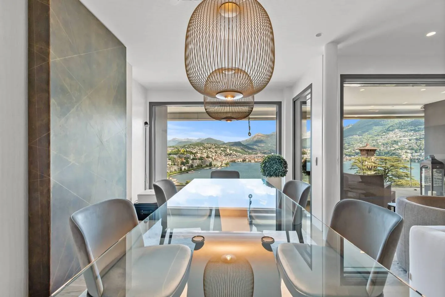 Penthouse con vista lago mozzafiato - Foto 7 di 21