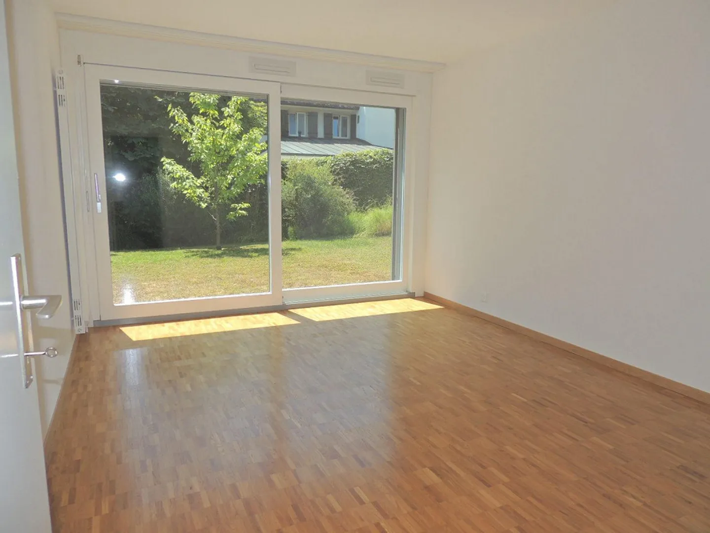 Charmante Wohnung in Stäfa - Foto 3 von 5