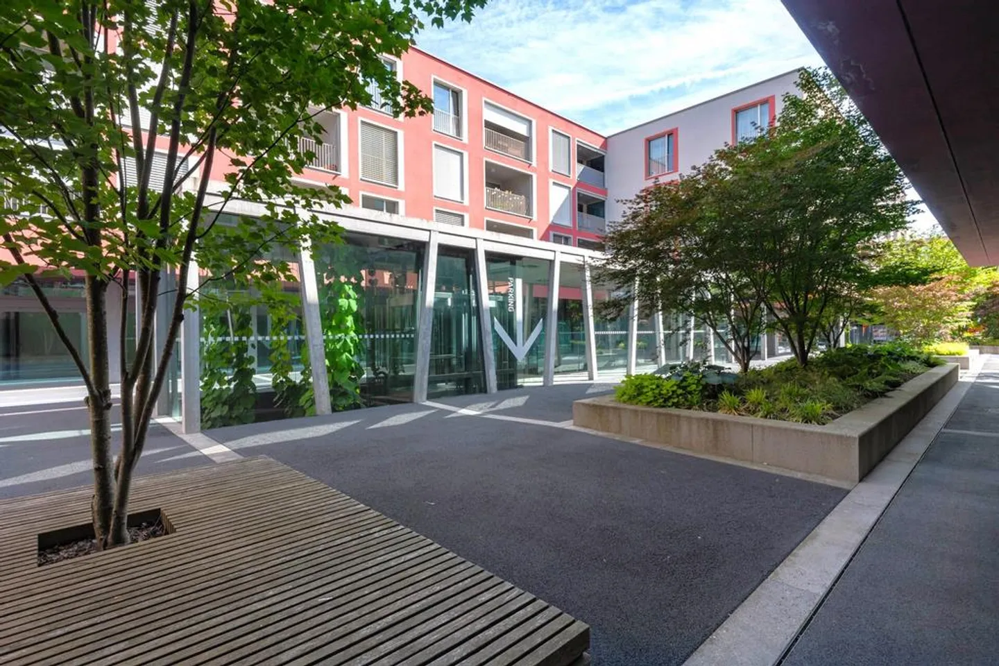 Cosmétique, Conseil ou Vente au Salmenpark - Photo 1 sur 8