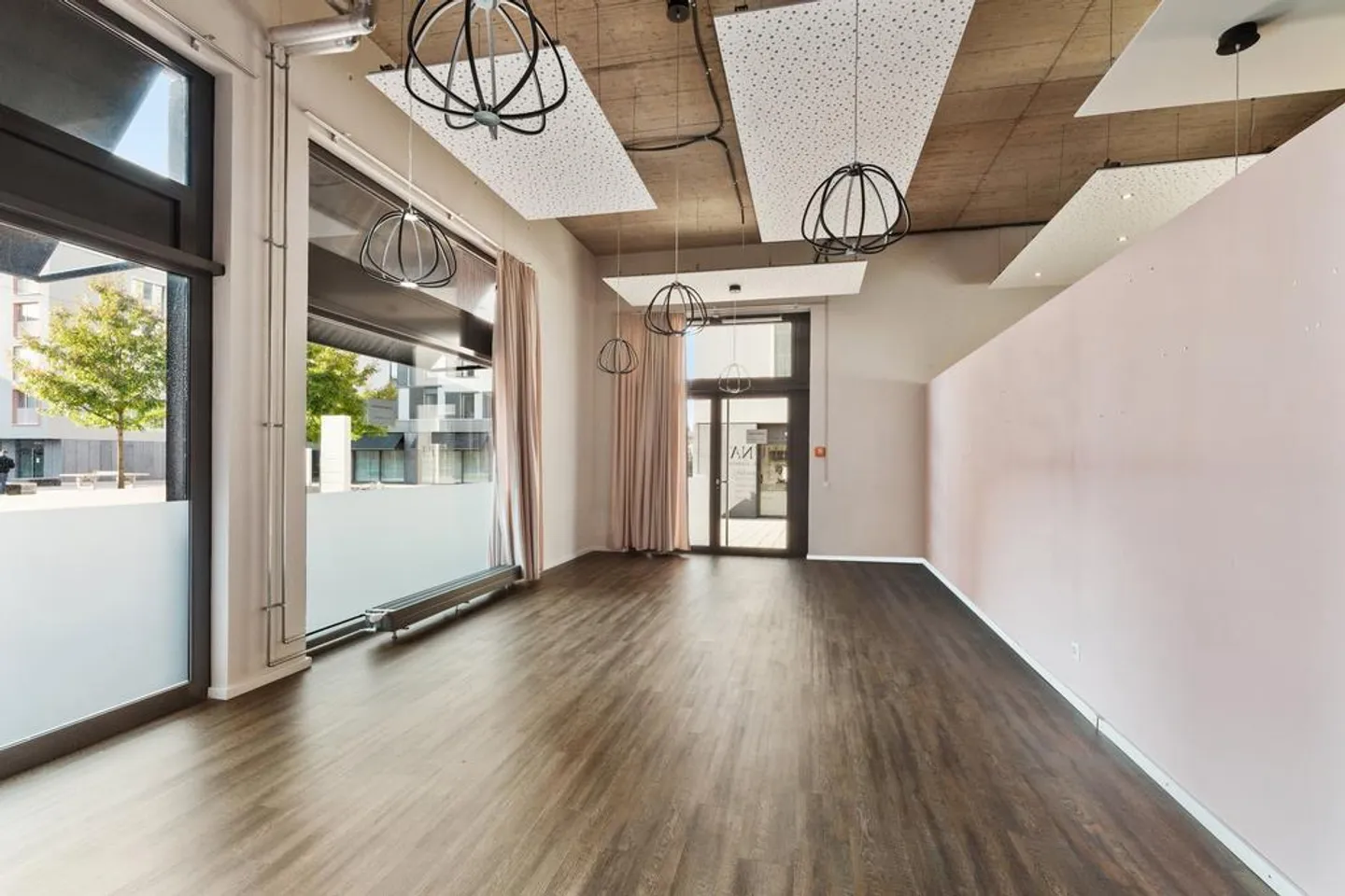 Cosmétique, Conseil ou Vente au Salmenpark - Photo 2 sur 8