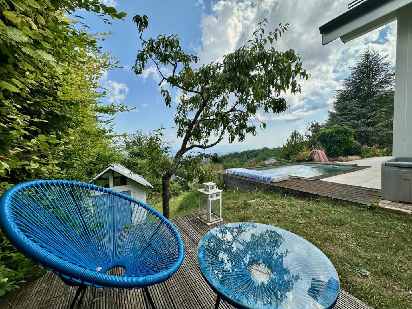 Panorama, assoluta tranquillità: Villa familiare con piscina e proprietà alberata - Foto 13 di 13