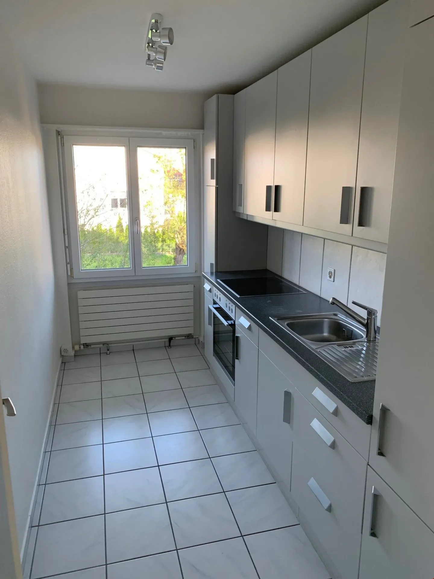 Appartamento 4 locali con balcone a Schwadernau - Foto 3 di 13