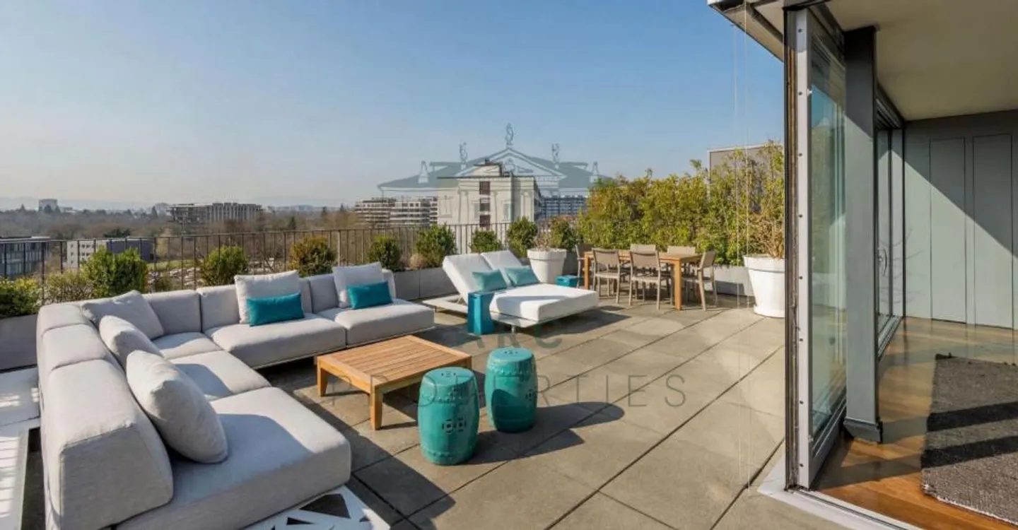 CHARMILLES ? ATTICO STRAORDINARIO CON TERRAZZA PANORAMICA - Foto 1 di 6