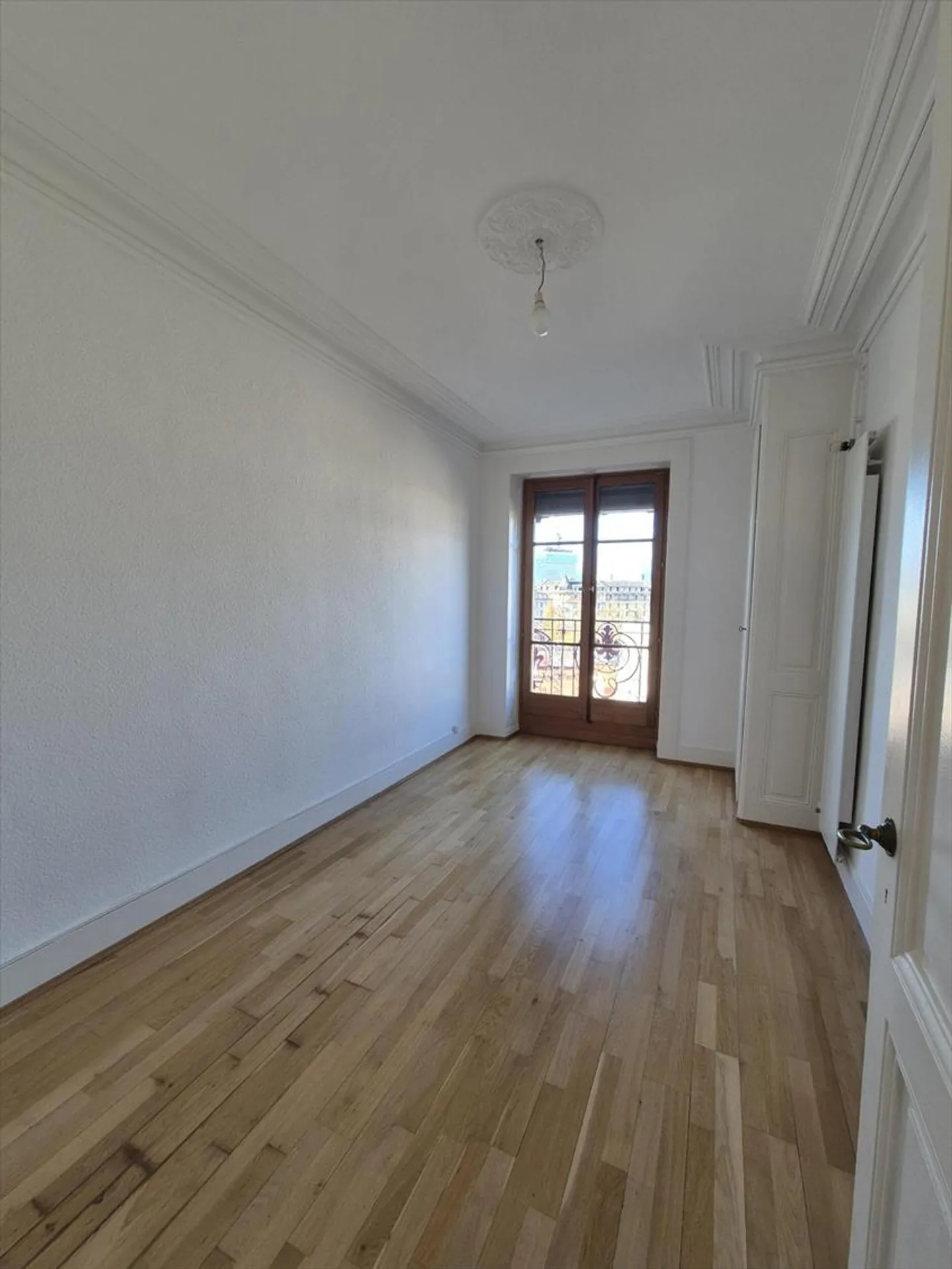 Appartement 5 pièces - Photo 9 sur 11