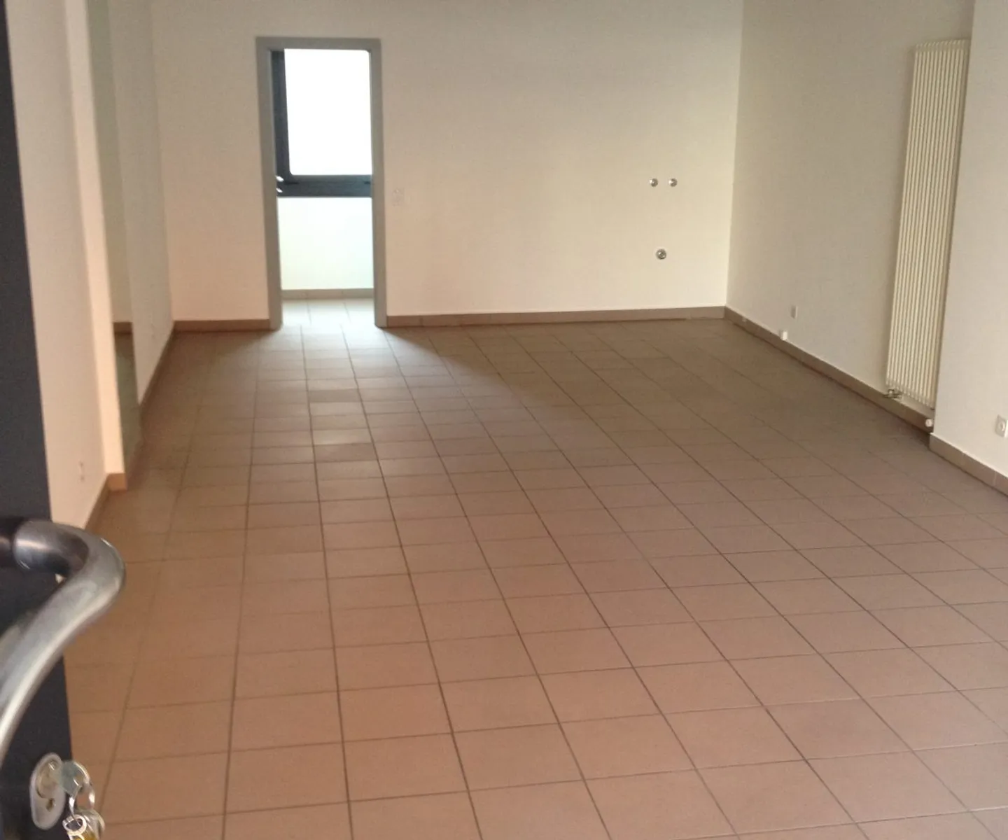 Gewerbliche Immobilie - Via Besso 11 - Lugano - Foto 2 von 4