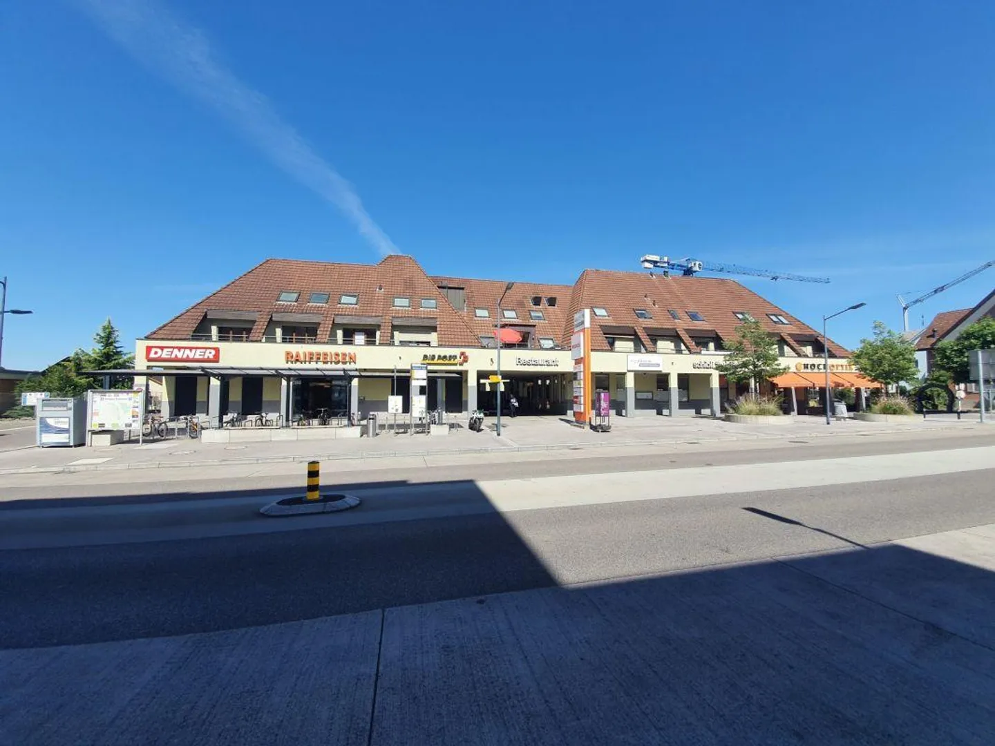 Living in the midst of the action! - Photo 2 of 18