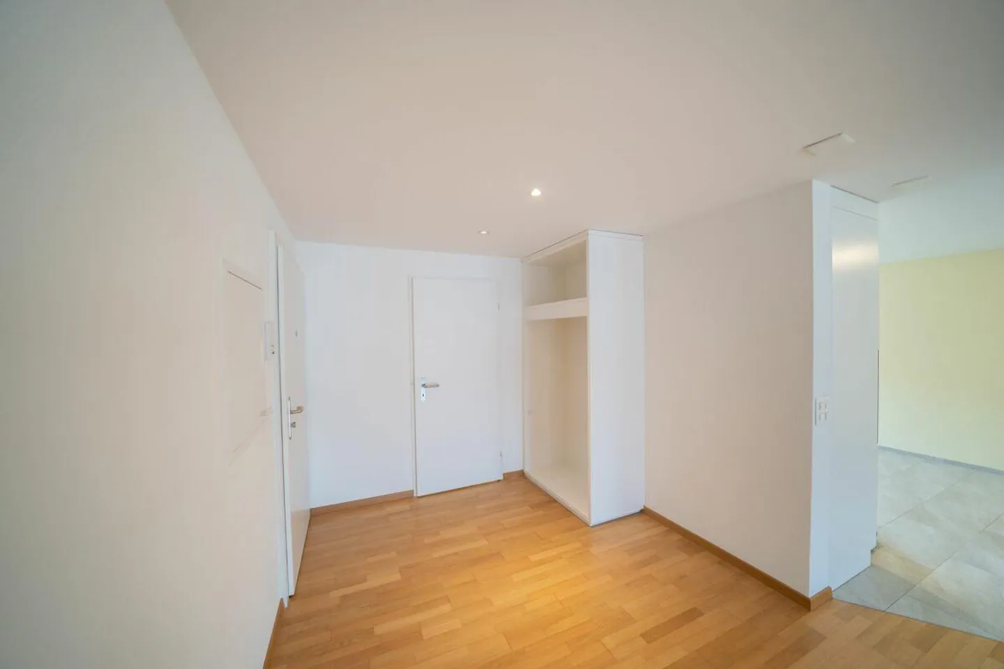 Living in the midst of the action! - Photo 8 of 18