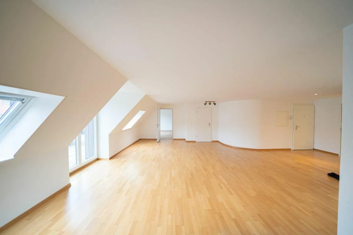 Living in the midst of the action! - Photo 9 of 18