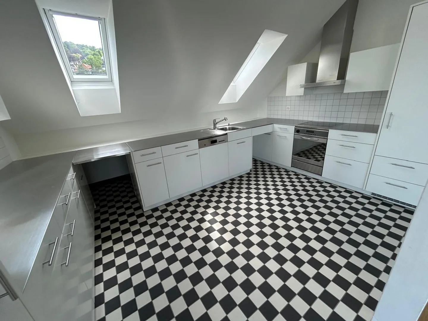 Votre nouveau chez-vous : appartement de 3,5 pièces - avec terrasse spacieuse - Photo 4 sur 5