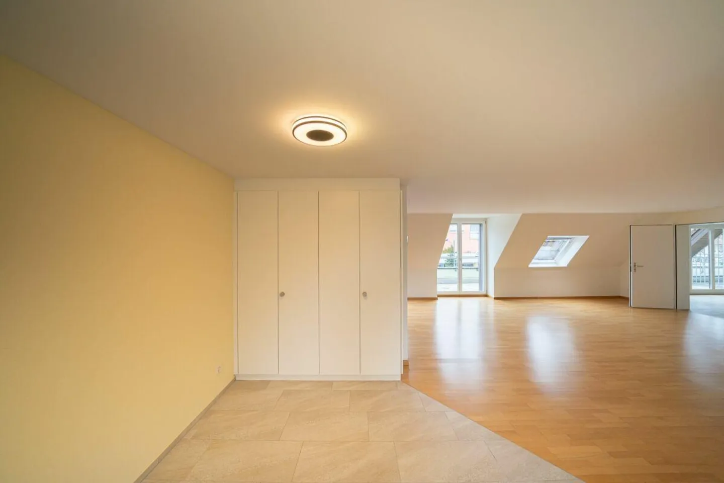 Living in the midst of the action! - Photo 11 of 18