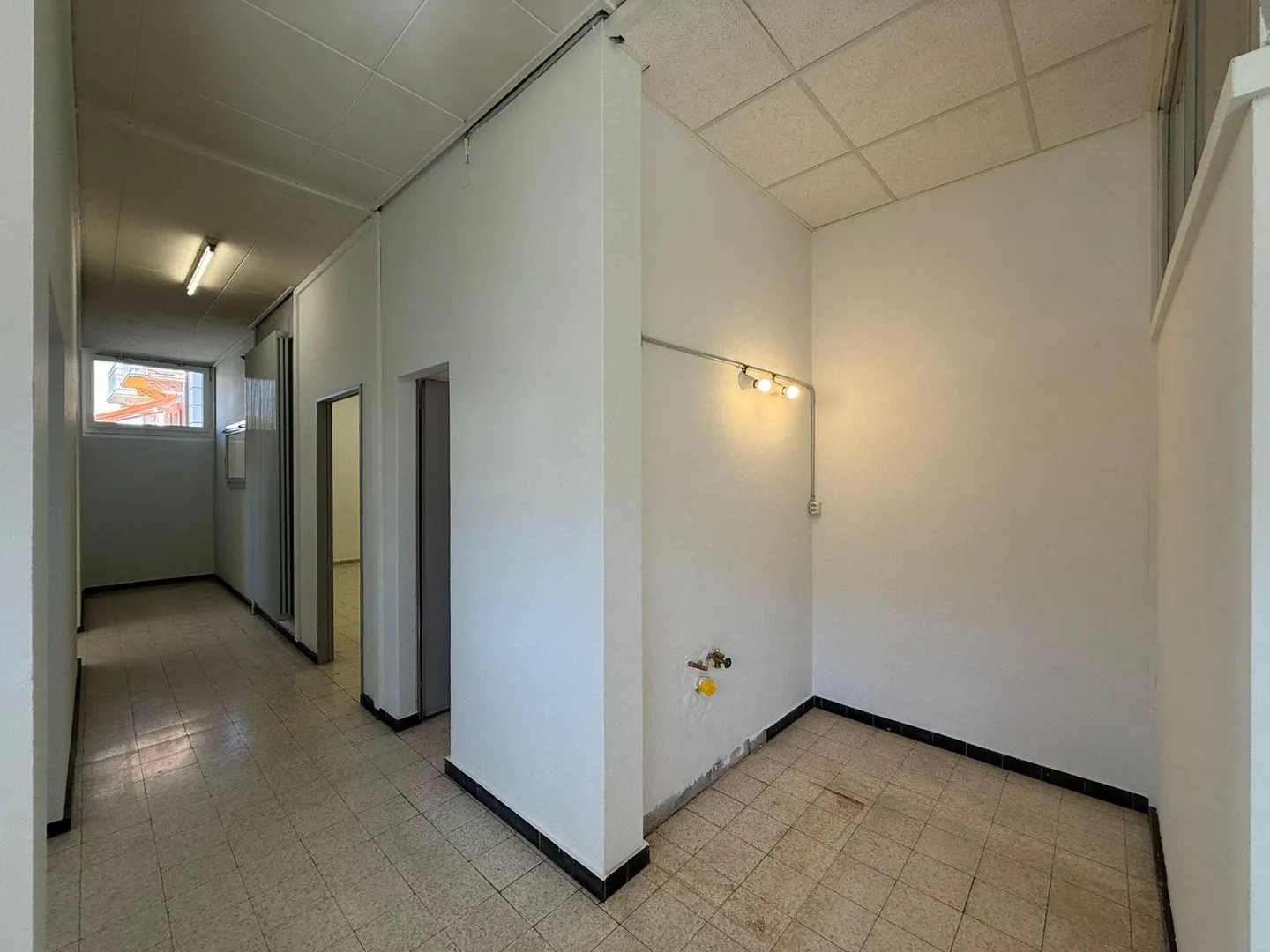 Espace Commercial à Sion - Photo 8 sur 13