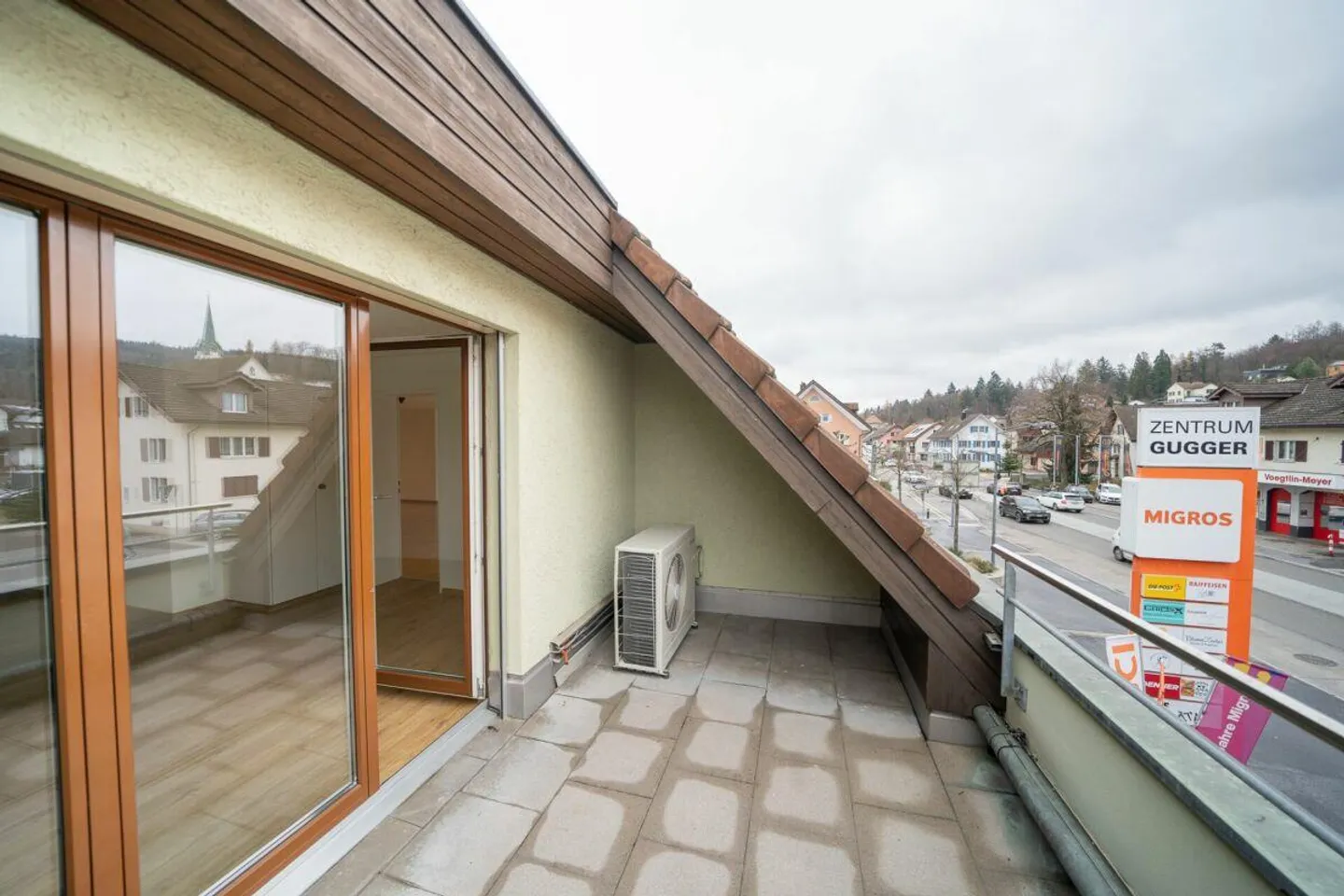 Living in the midst of the action! - Photo 18 of 18