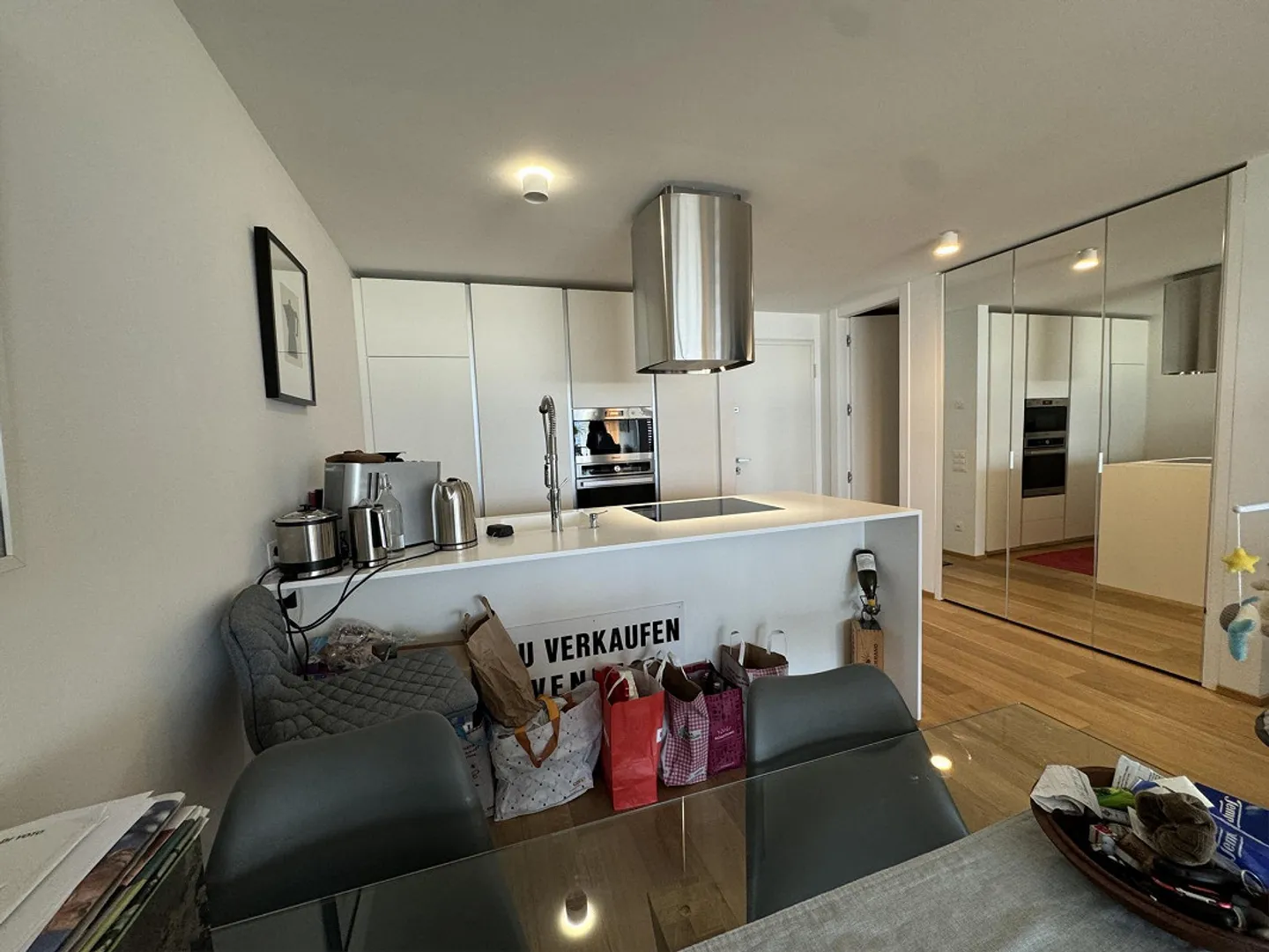 Modern Luxurious 2.5 Rooms Lake View in Melide - Photo 16 of 28