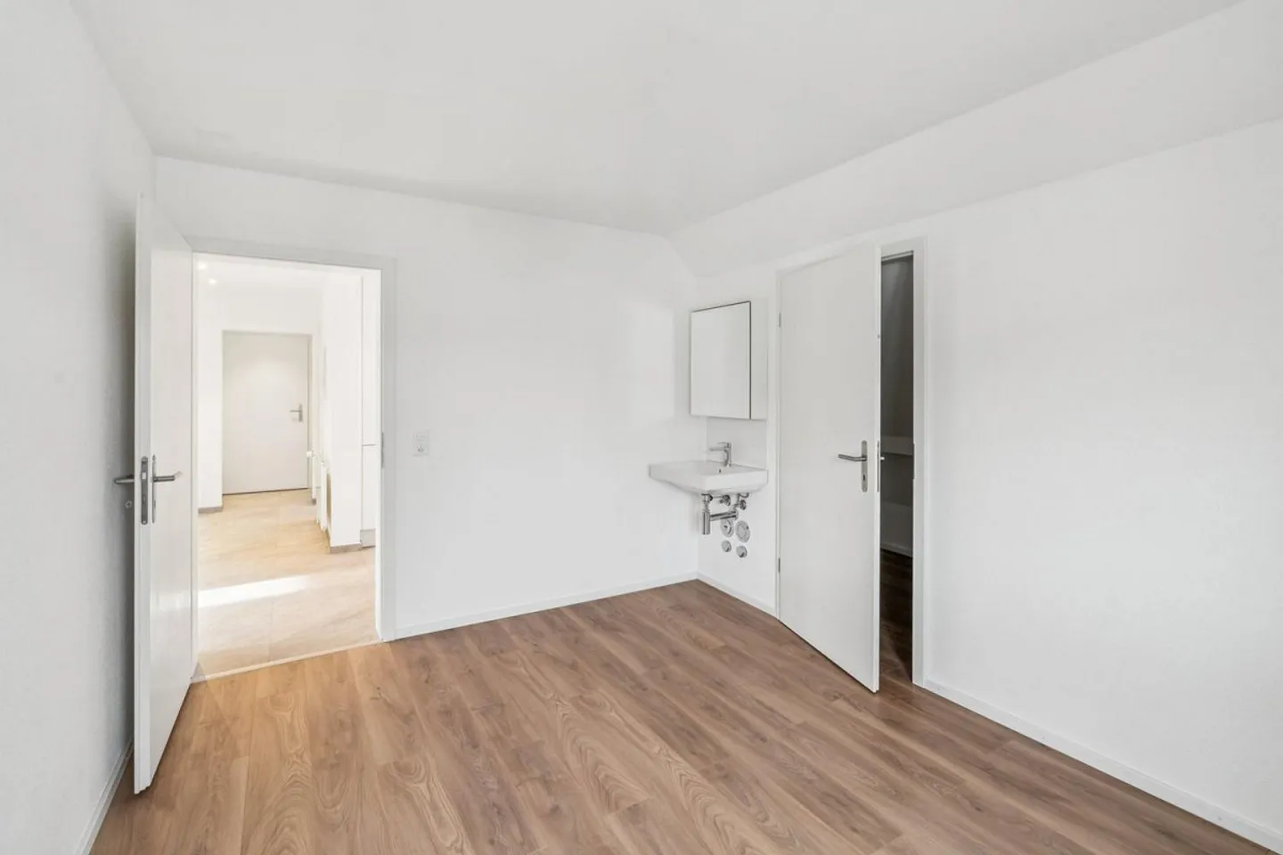 Prima locazione dopo ristrutturazione totale Maisonette esclusiva di 6,5 stanze... - Foto 4 di 13