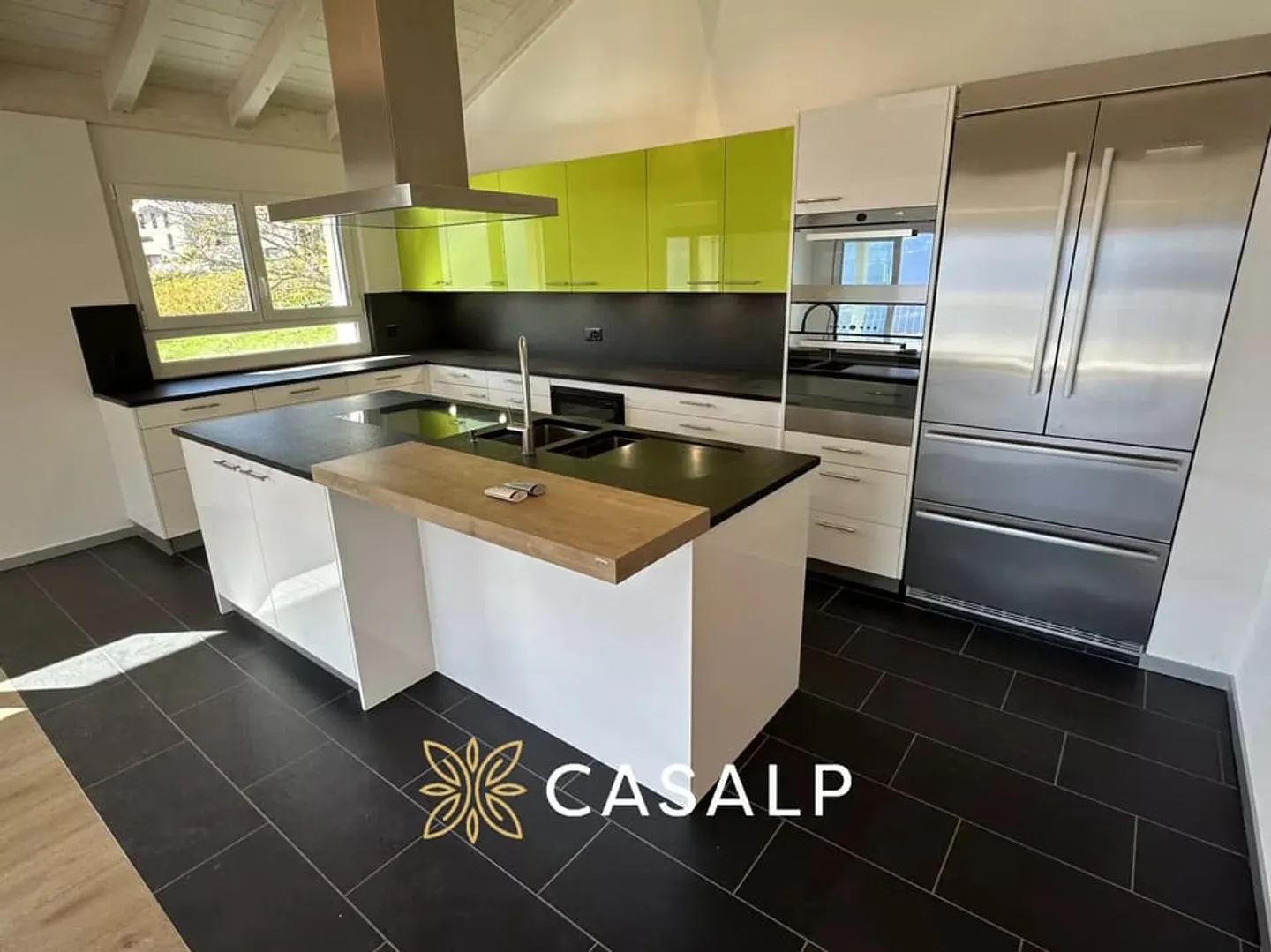 Stunning luxury 4.5 room penthouse - Photo 9 of 13