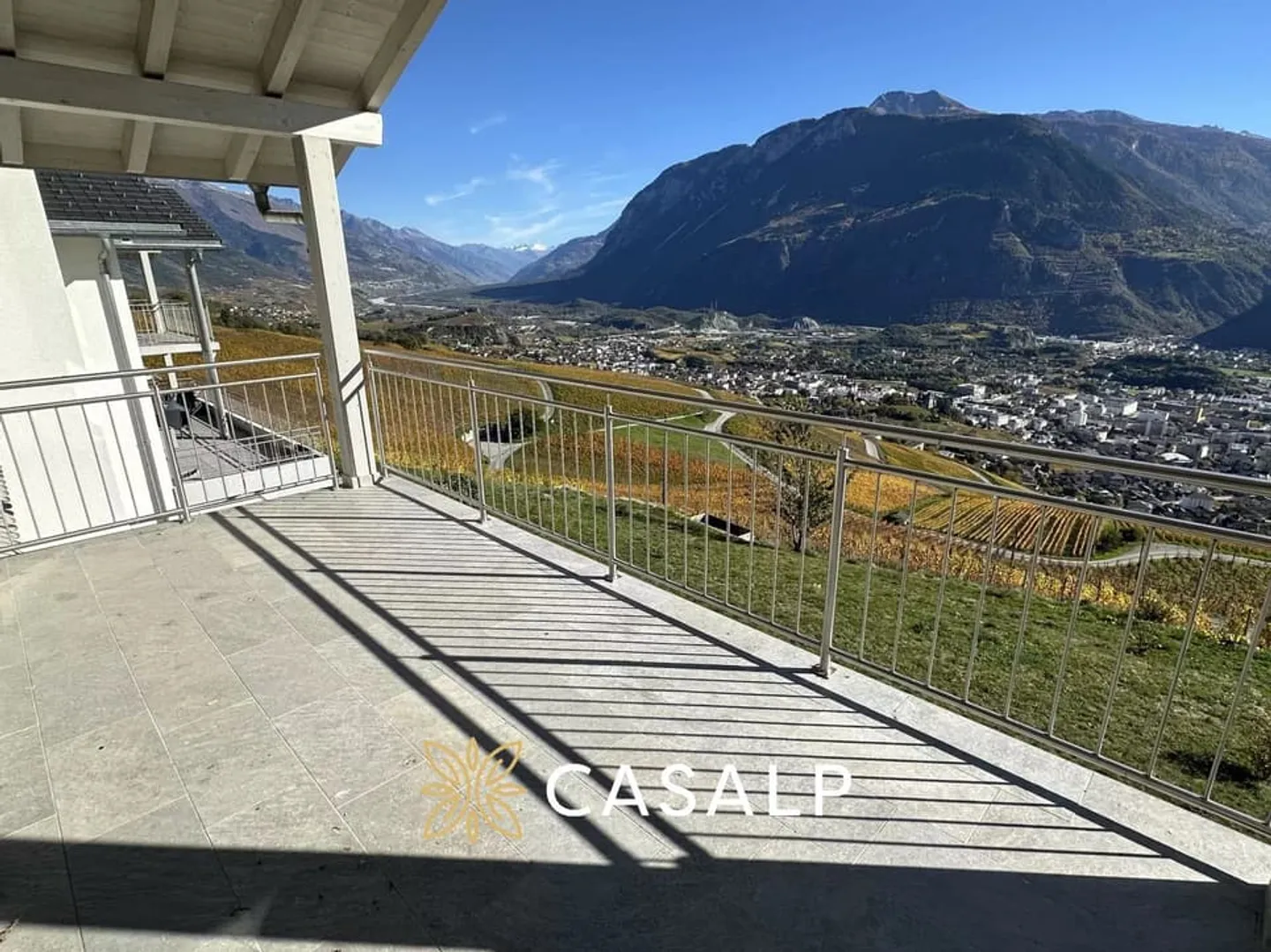 Stunning luxury 4.5 room penthouse - Photo 7 of 13