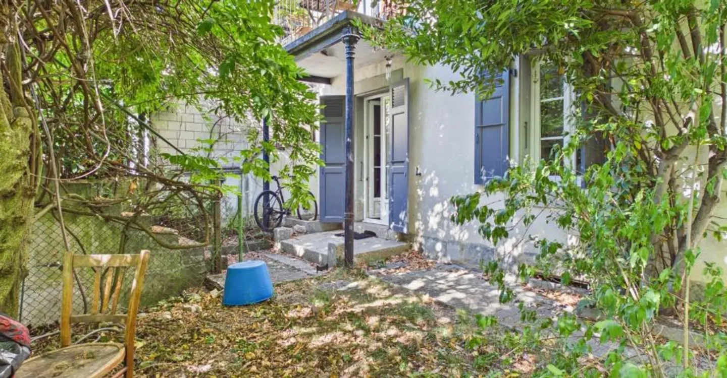 Renovation Opportunity in Lausanne - Photo 5 of 12