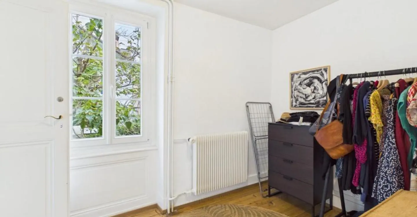 Renovation Opportunity in Lausanne - Photo 11 of 12