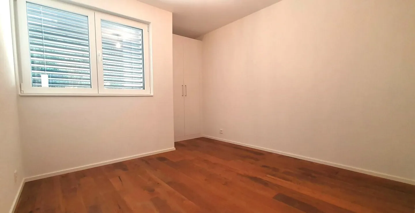 Casa multifamiliare moderna - Foto 3 di 7