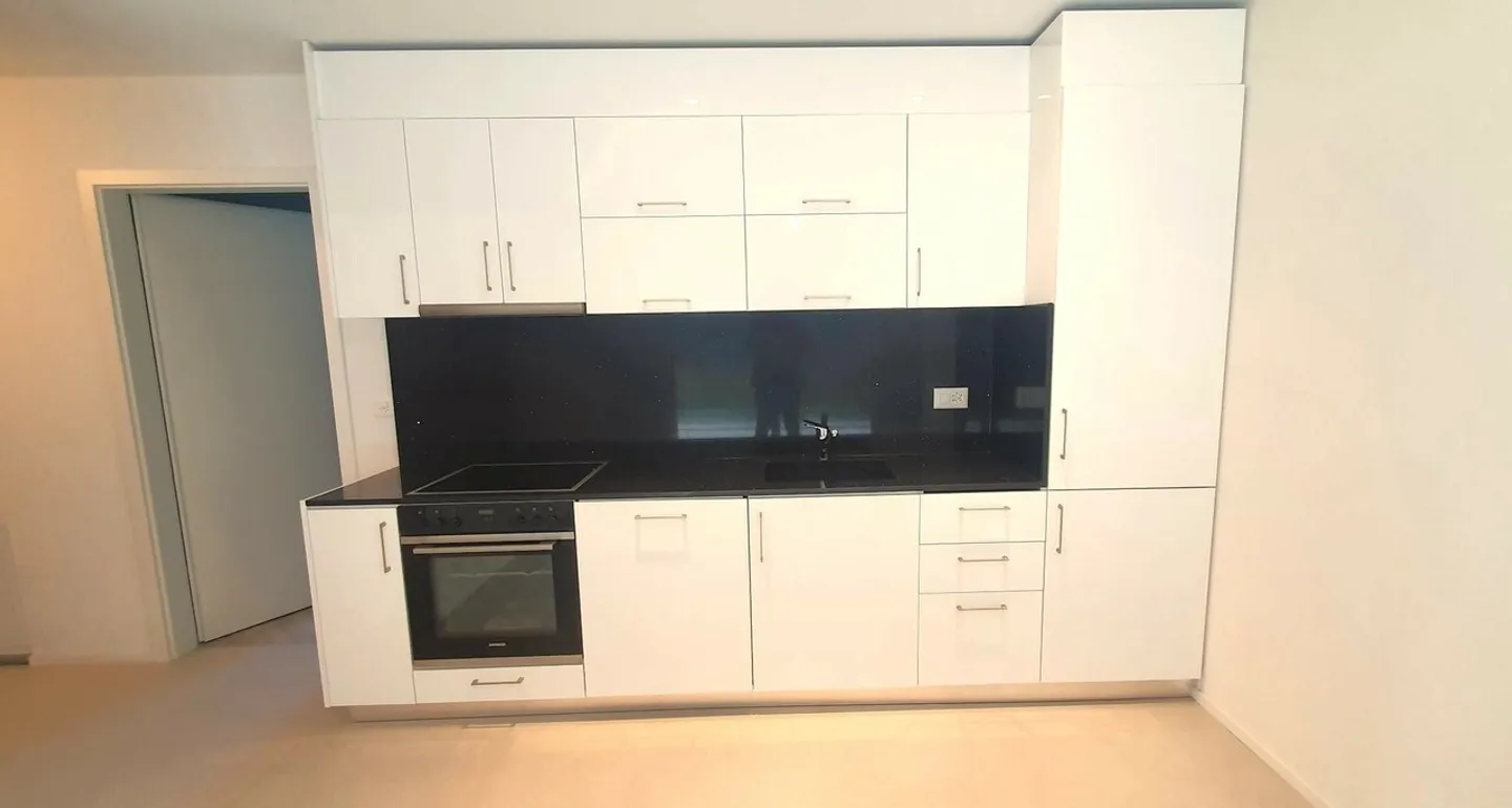 Casa multifamiliare moderna - Foto 4 di 7