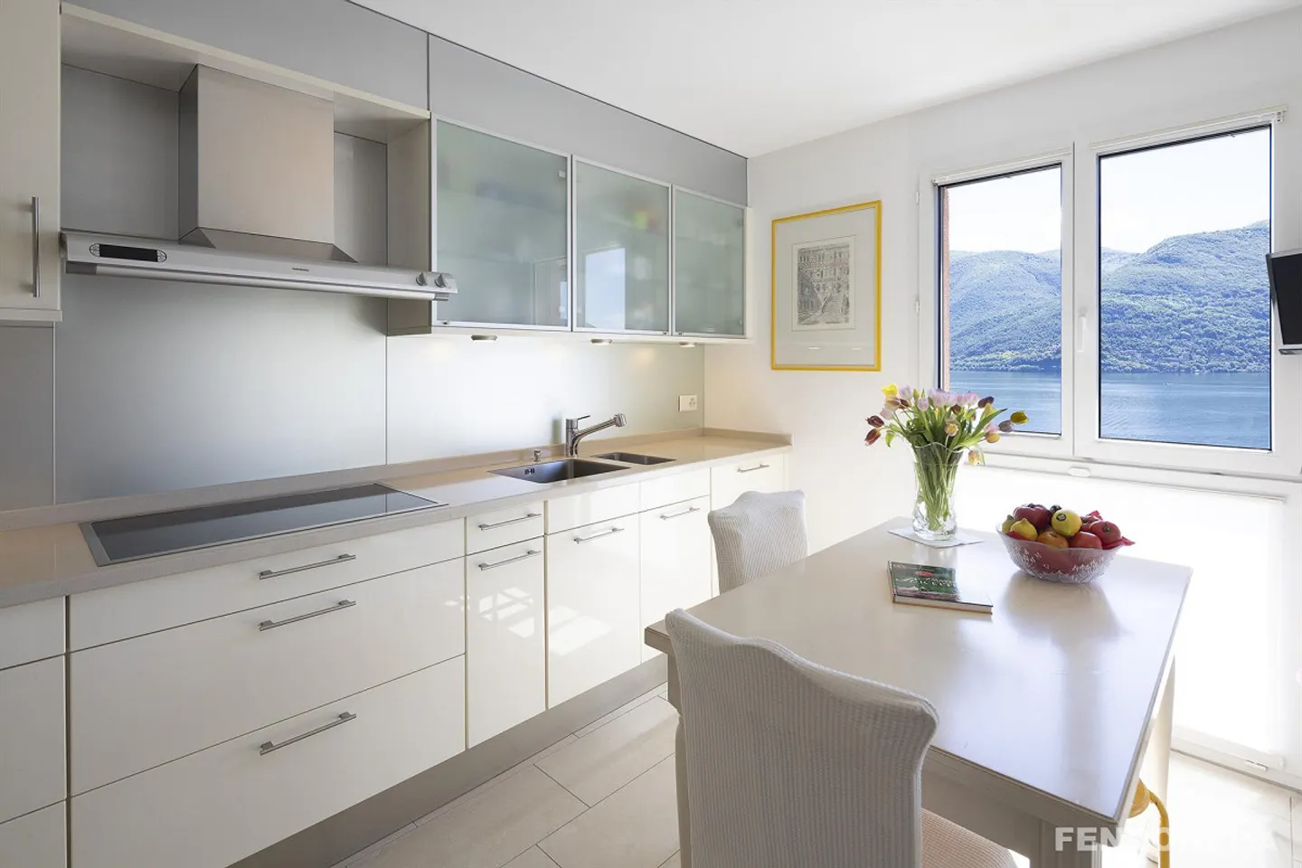 Esclusivo e lussuoso condominio con vista lago - Foto 9 di 17