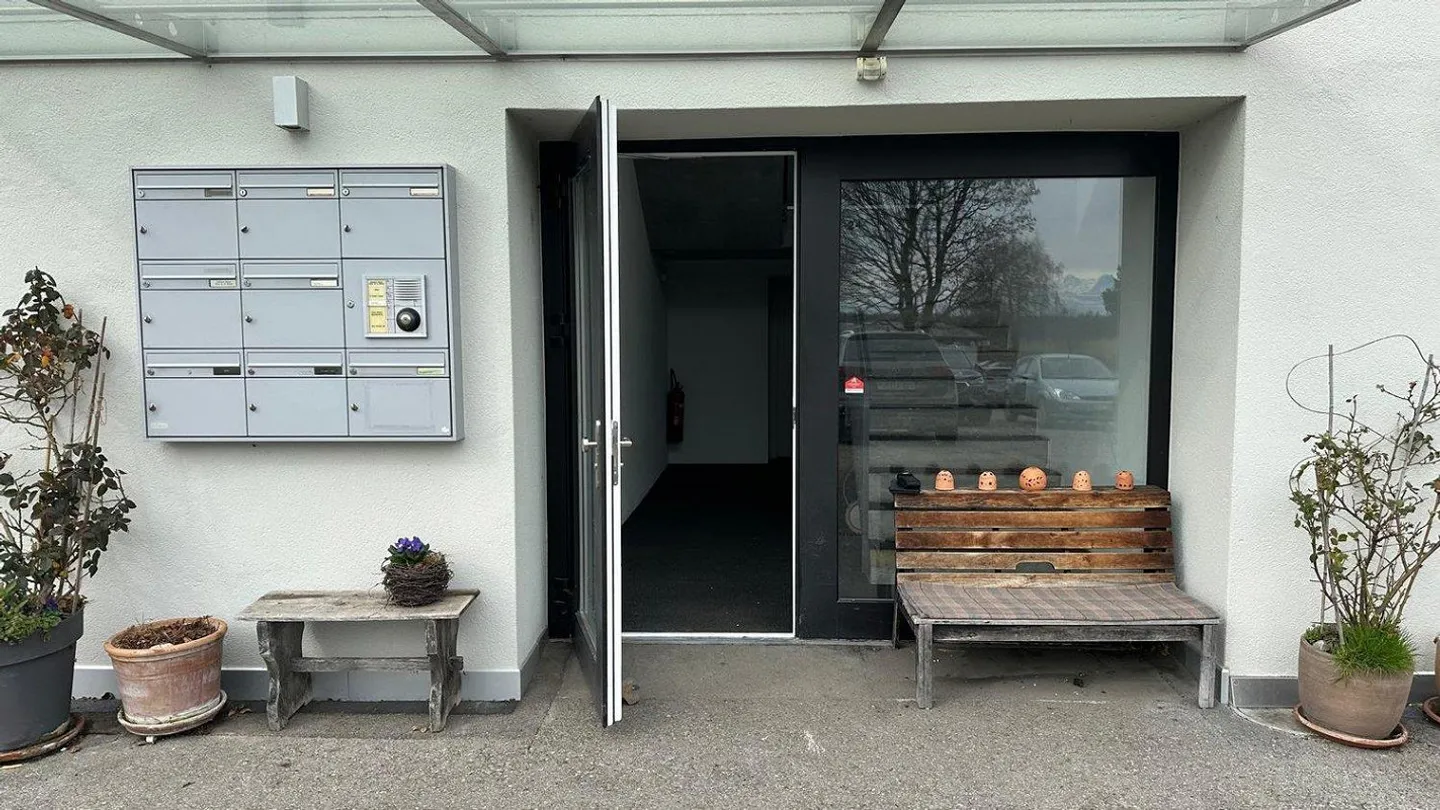 Attraktive Bürofläche in Kirchlindach zu vermieten! - Foto 2 von 9