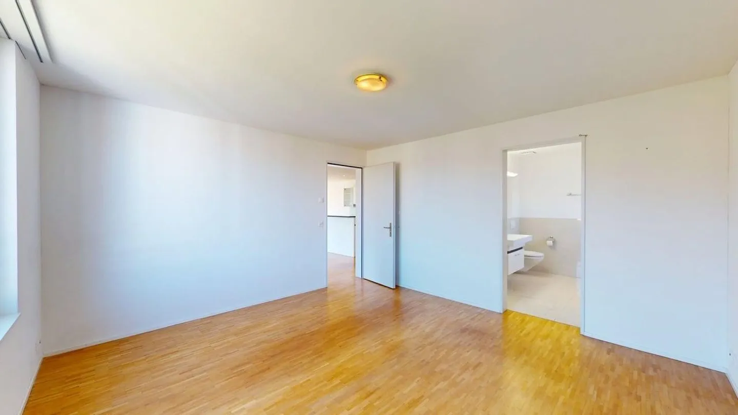 Appartement moderne de 3,5 pièces avec vue à louer - Photo 4 sur 11