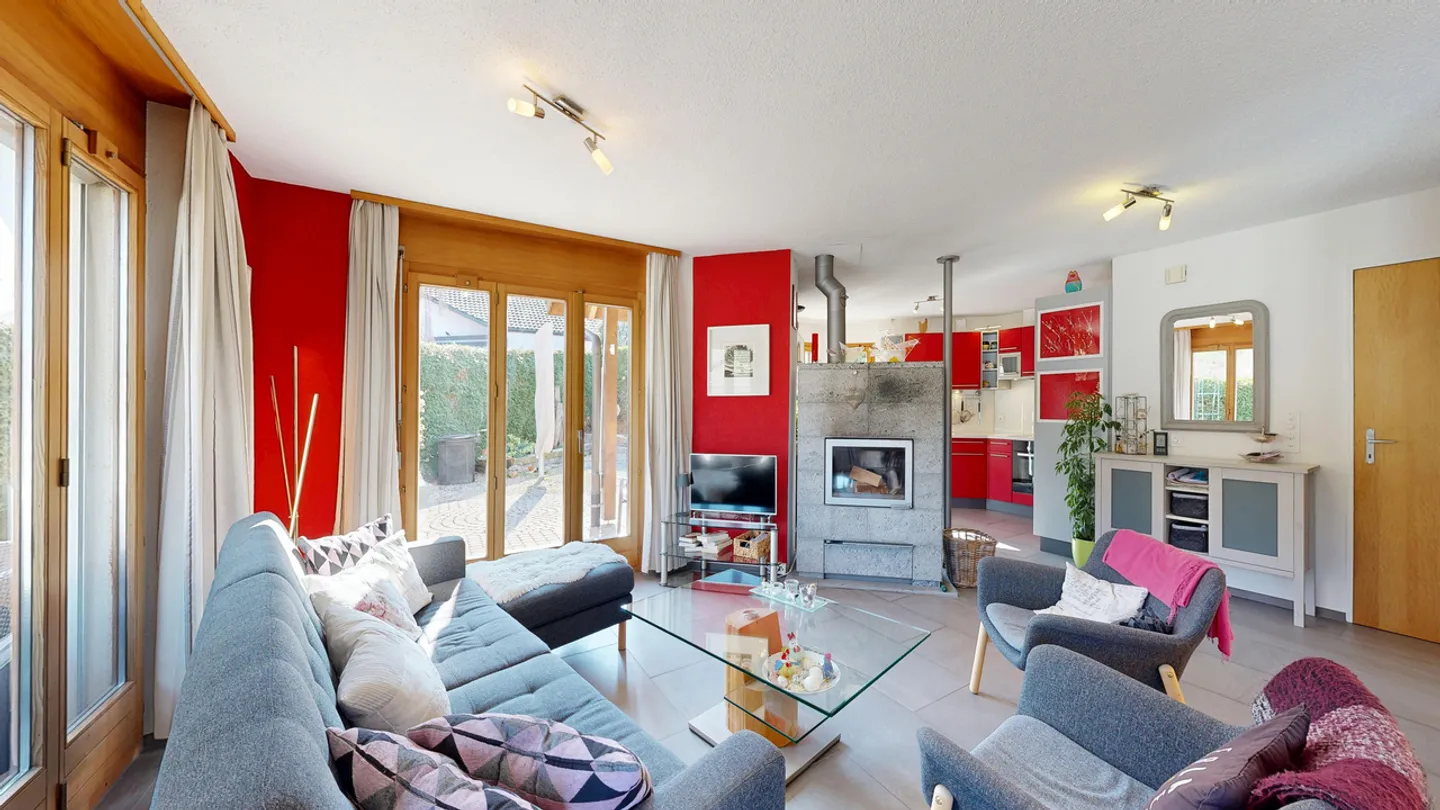 Charming, detached 7.5-room single-family house with carport - Photo 3 of 21