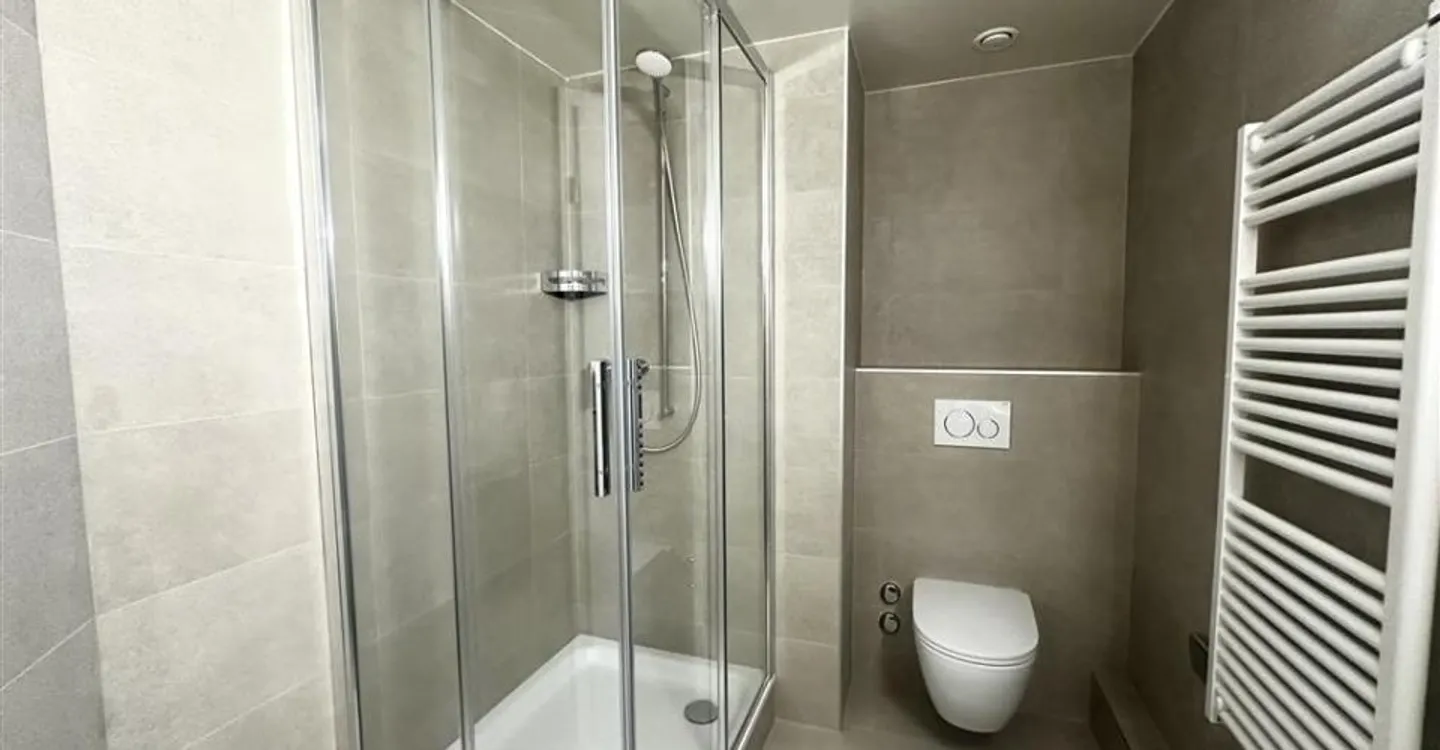 Appartement rénové à Sion - Photo 4 sur 8