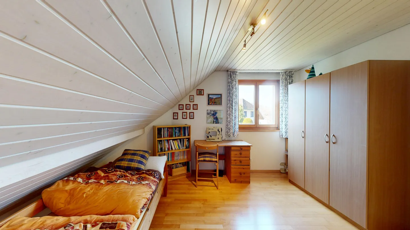 Charming, detached 7.5-room single-family house with carport - Photo 11 of 21