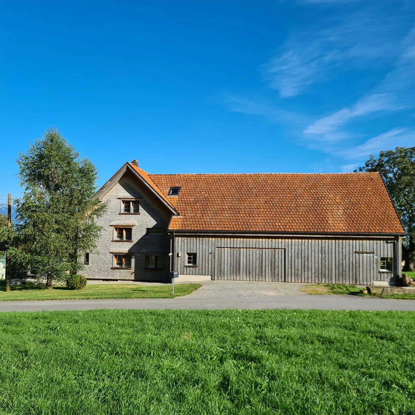 Renovated Farmhouse with Views - Photo 3 of 15