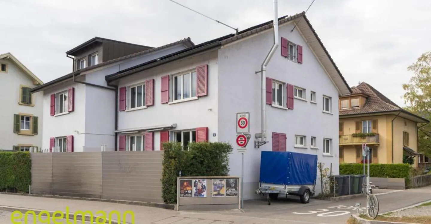 Immeuble de trois logements | Dreifamilienhaus - Foto 1 von 10