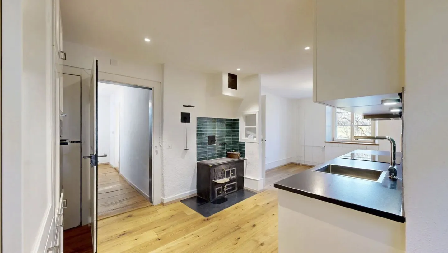 Renovated Maisonette Apartment in the Center! - Photo 1 of 11