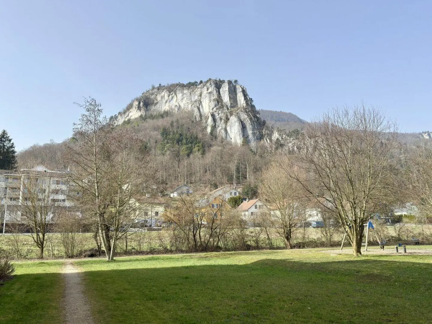 Helle 4.5-Zimmer-Wohnung - Foto 2 von 9