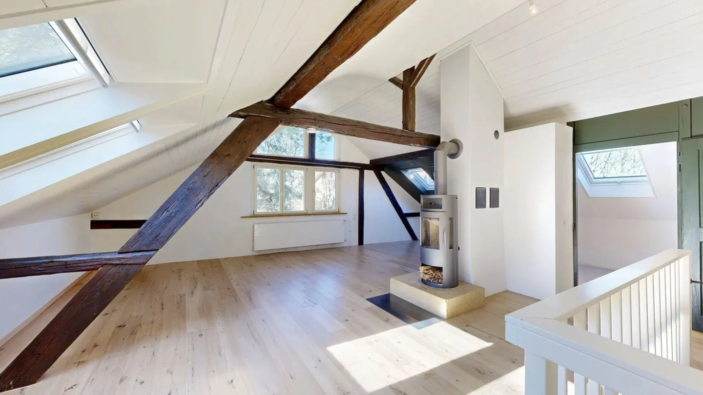 Renovated Maisonette Apartment in the Center! - Photo 8 of 11