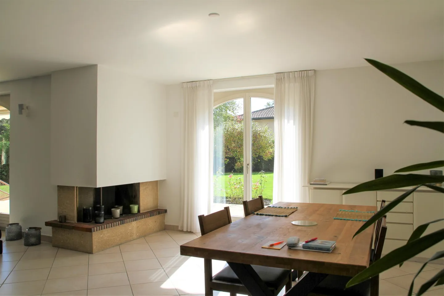 Magnifica villa indipendente con un grande giardino di oltre 500m2 - Foto 3 di 5