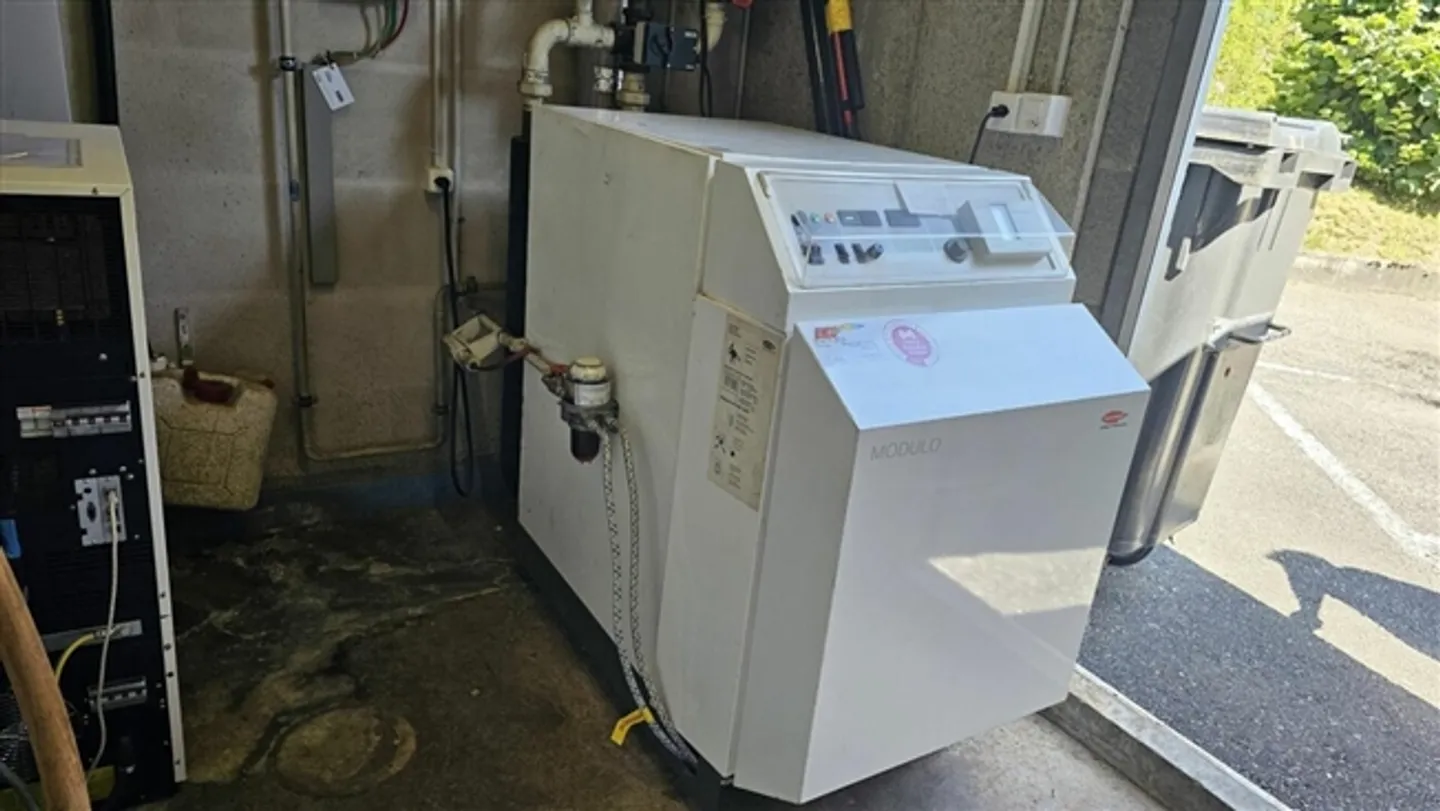 «Ufficio/Amministrazione 1'732 m² a Sonceboz-Sombeval» - Foto 16 di 20